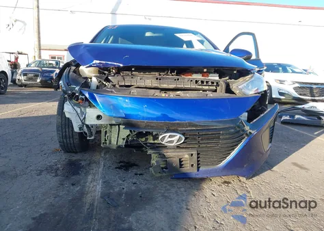 2019 Hyundai Ioniq Hybrid Blue z USA, uszkodzony, nr VIN KMHC65LC7KU113837